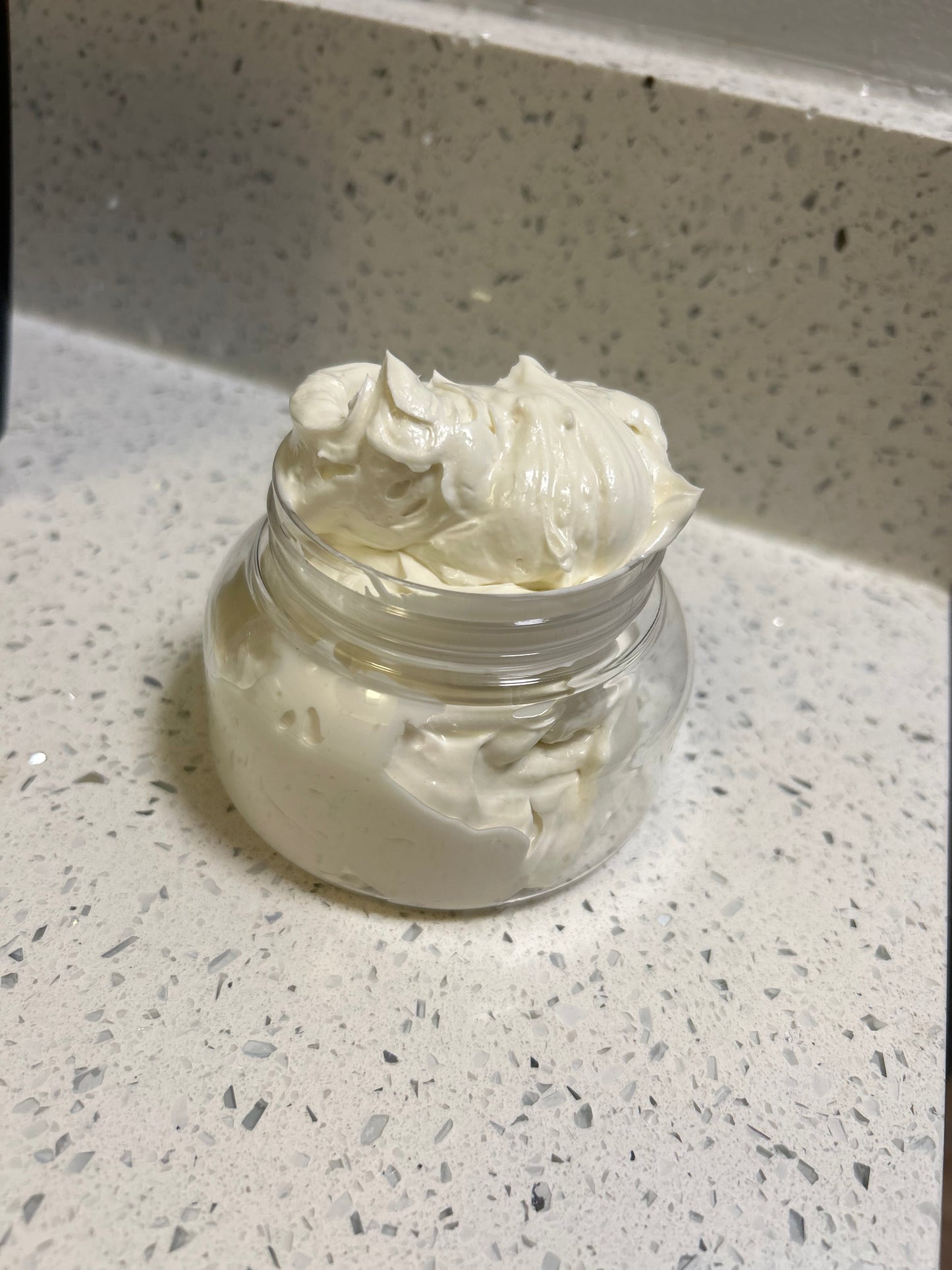 8oz Moisturizing Butter